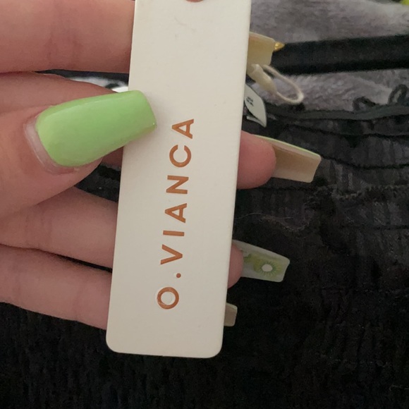 Black poka dot crop top - Picture 5 of 5